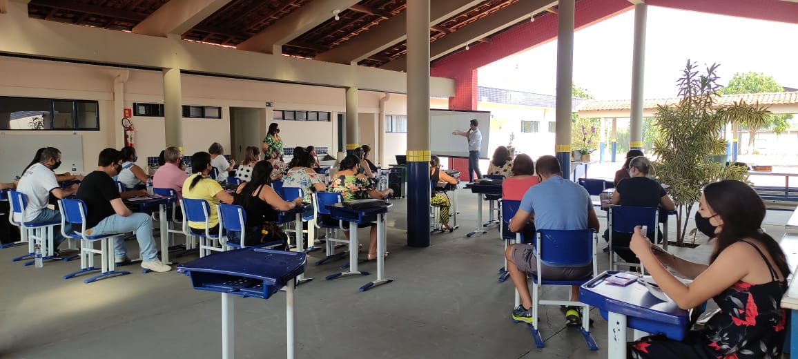 Foto 1 de 8 — Educação de Trabiju promove capacitação aos professores e se prepara para a volta às aulas